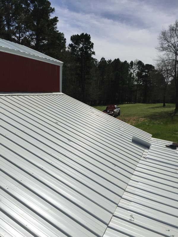 Barn Roof Construction in Dekalb County, GA